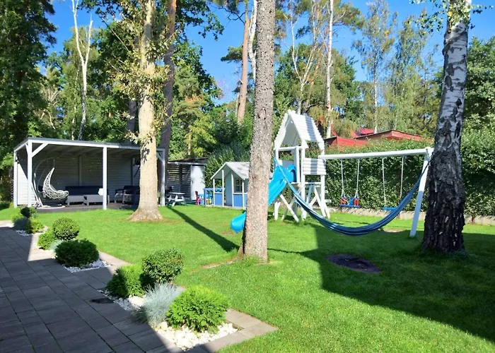 Przystanek * Pobierowo